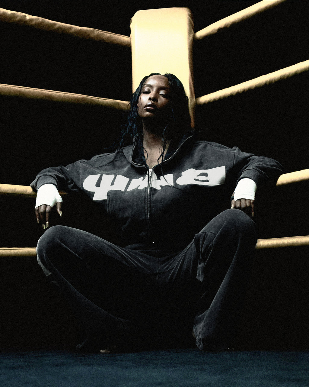 STONE: COMPLETE SWEATSUIT